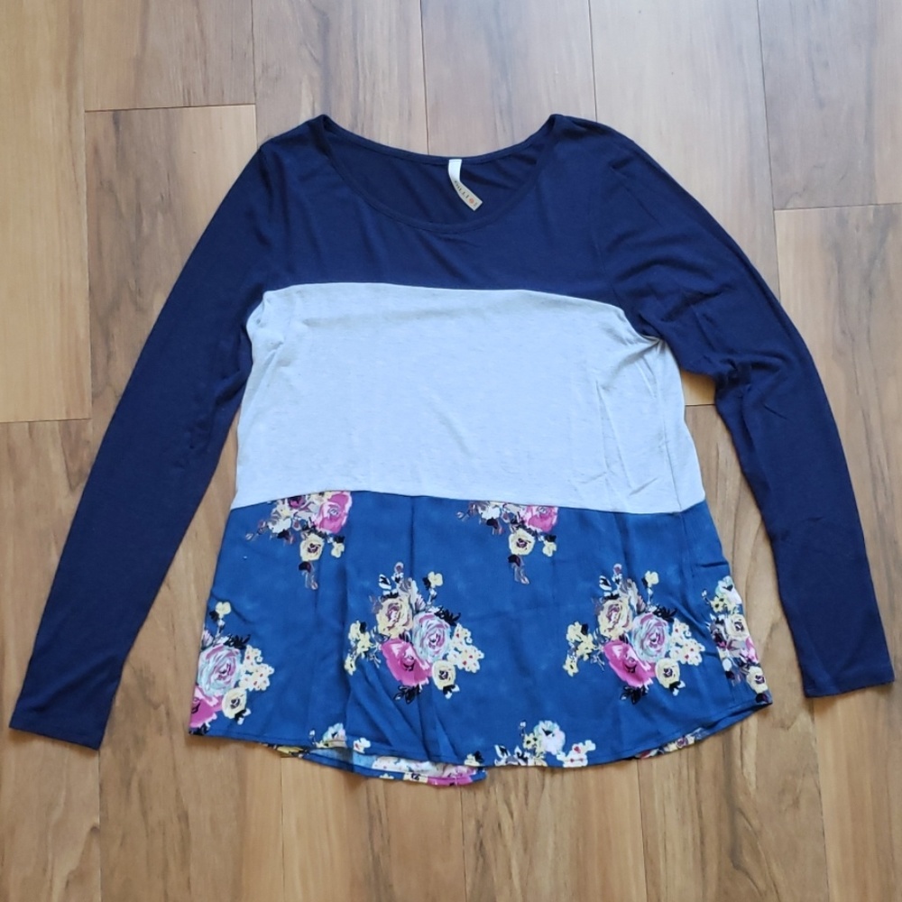 Boutique long sleeve tunic shirt